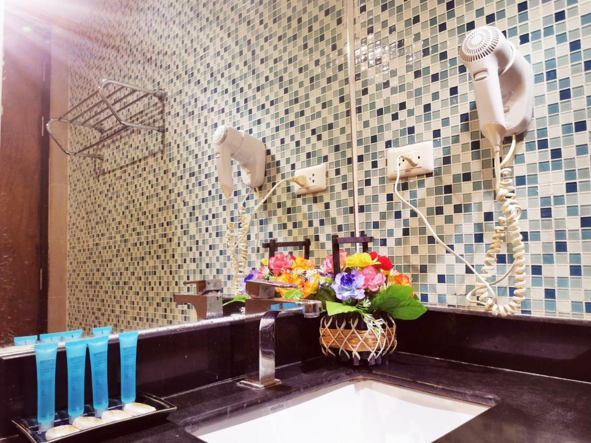 Paksaa Boutique Hotel Patong Εξωτερικό φωτογραφία