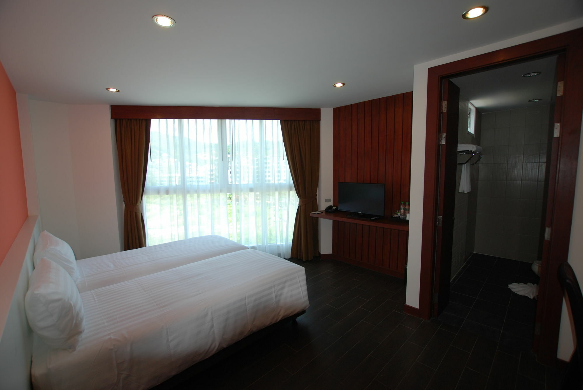 Paksaa Boutique Hotel Patong Εξωτερικό φωτογραφία
