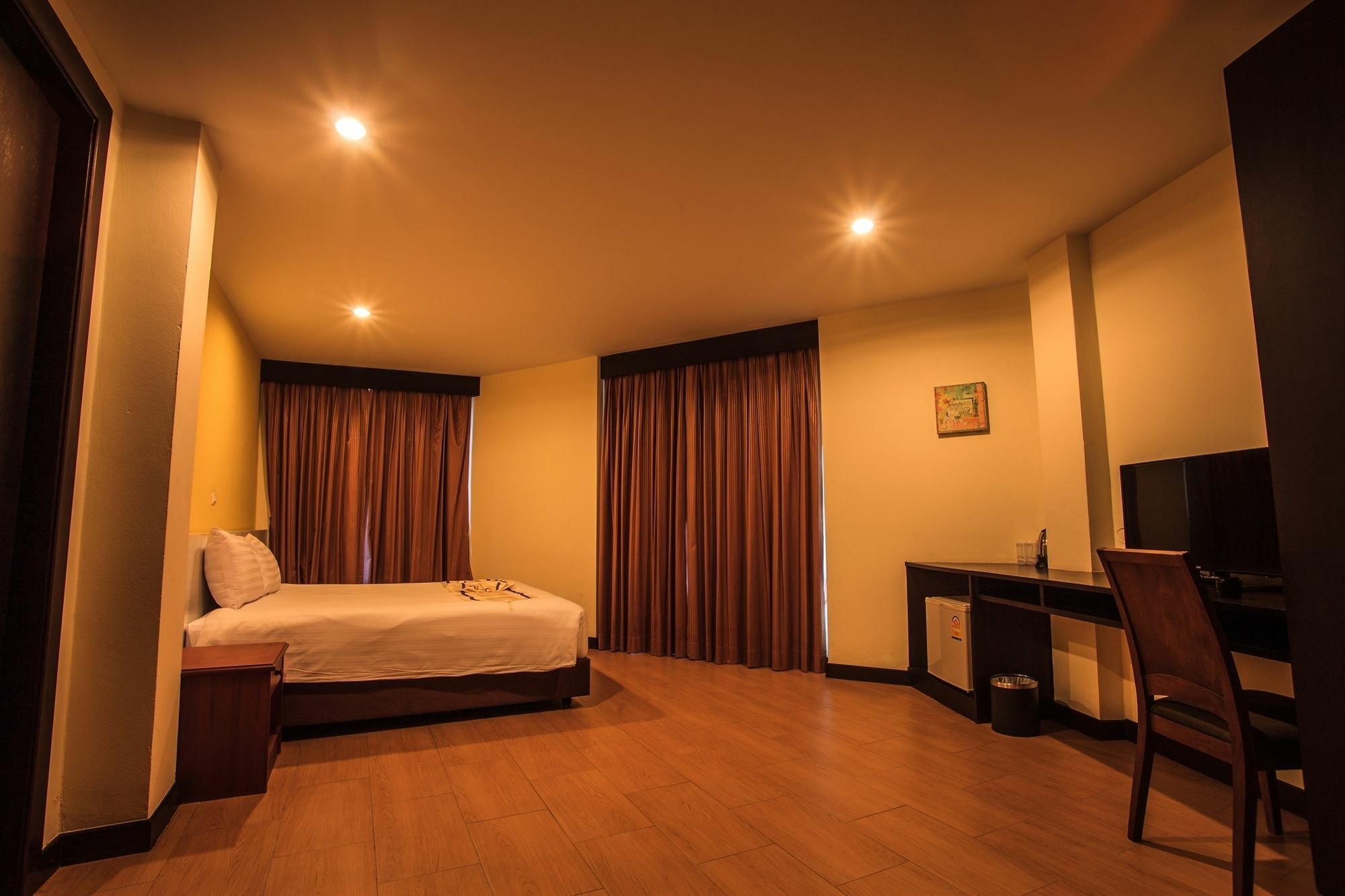 Paksaa Boutique Hotel Patong Εξωτερικό φωτογραφία